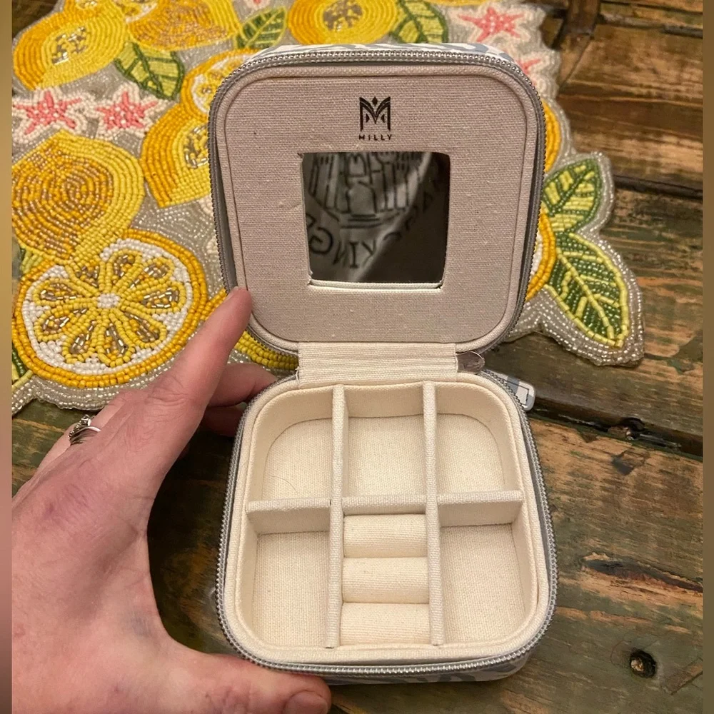 Milly Zippered Traveling Jewelry Case With Mirror